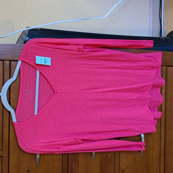 LOFT Tops - Loft Long Sleeve Tee